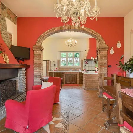 Hill Holiday home