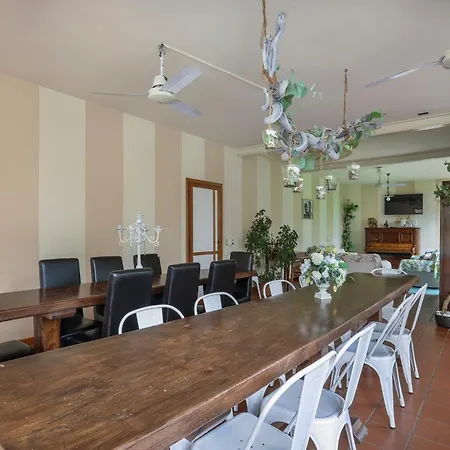 Holiday home Hill Capannori
